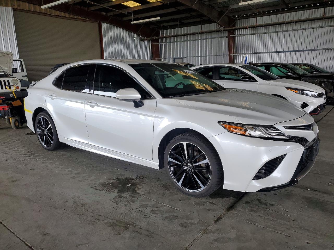 2018 TOYOTA CAMRY XSE — снимка 4
