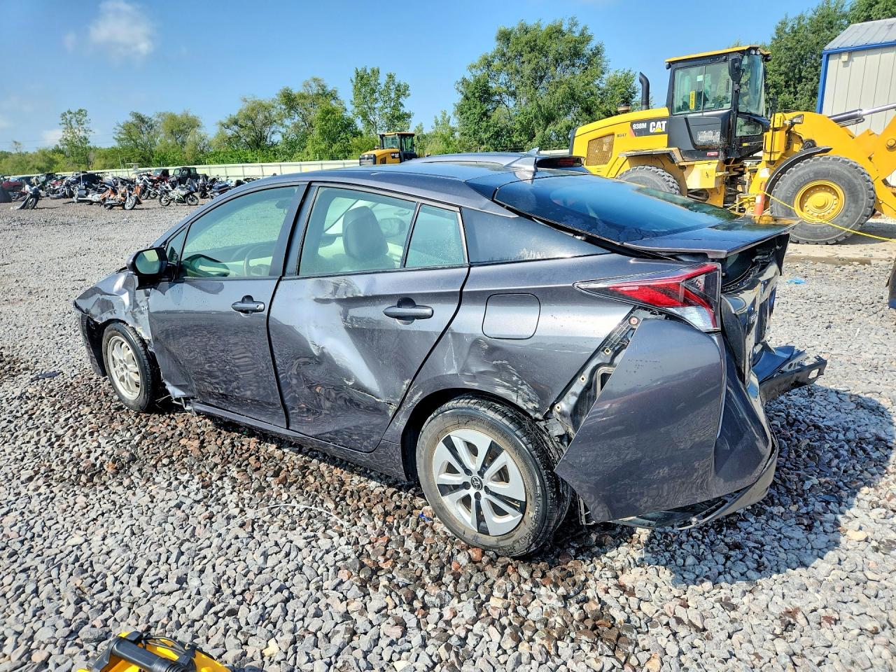 2018 TOYOTA PRIUS TWO ECO — снимка 2