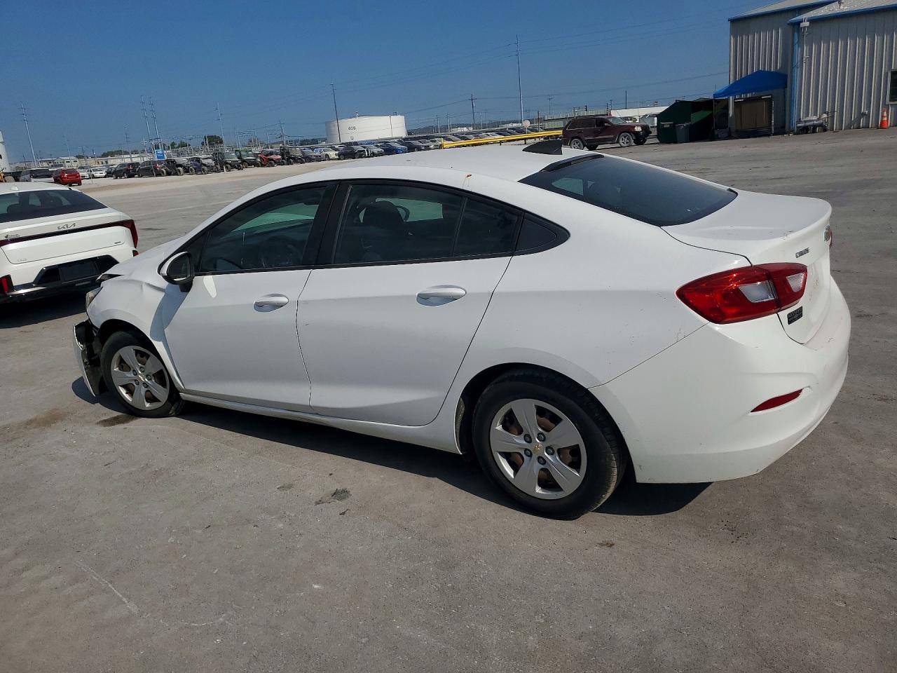 2018 CHEVROLET CRUZE LS — снимка 2