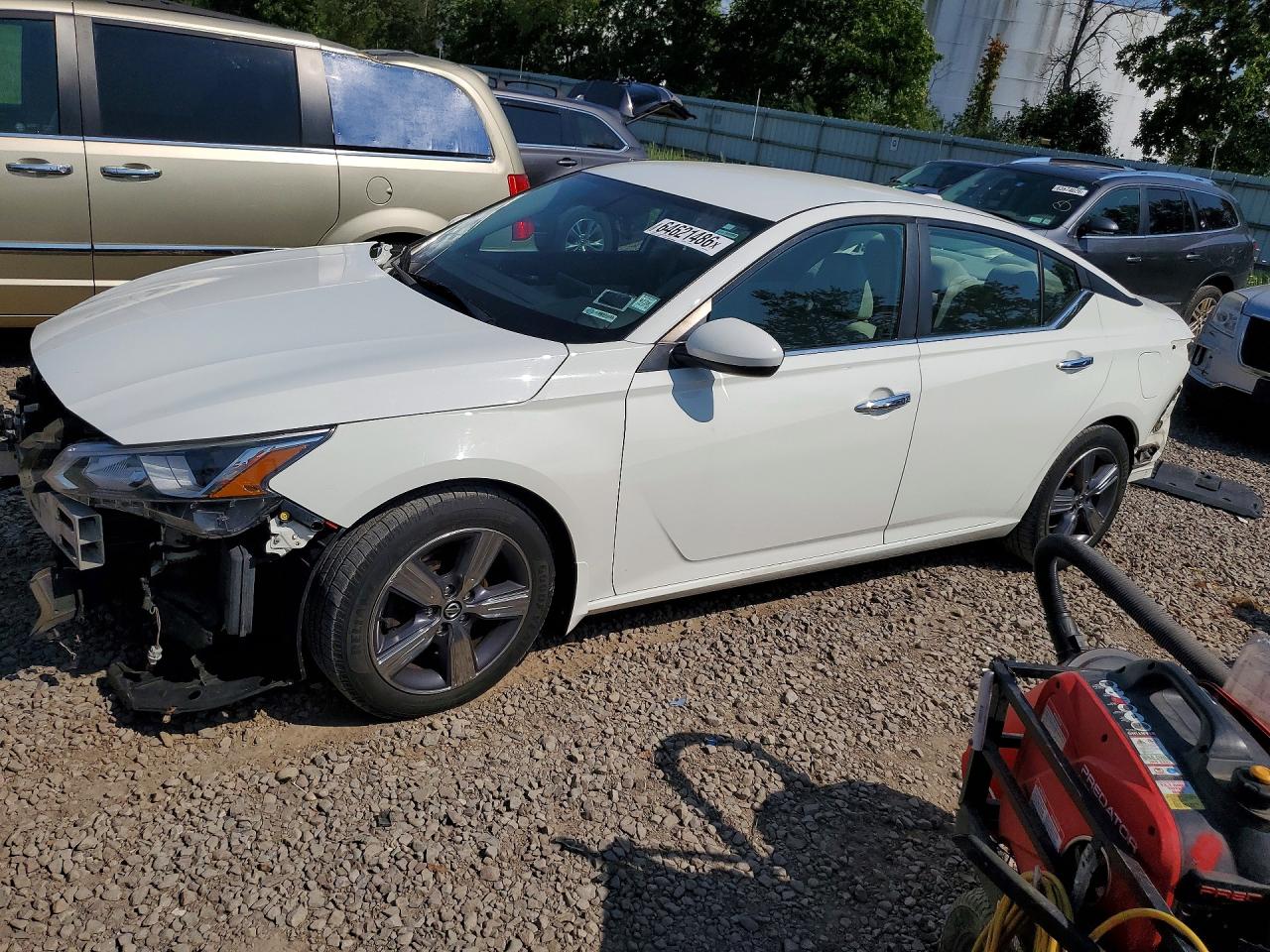 2019 NISSAN ALTIMA S