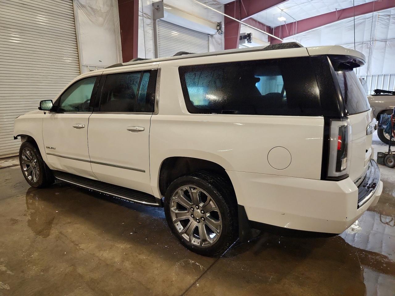 2016 GMC YUKON XL DENALI — снимка 2