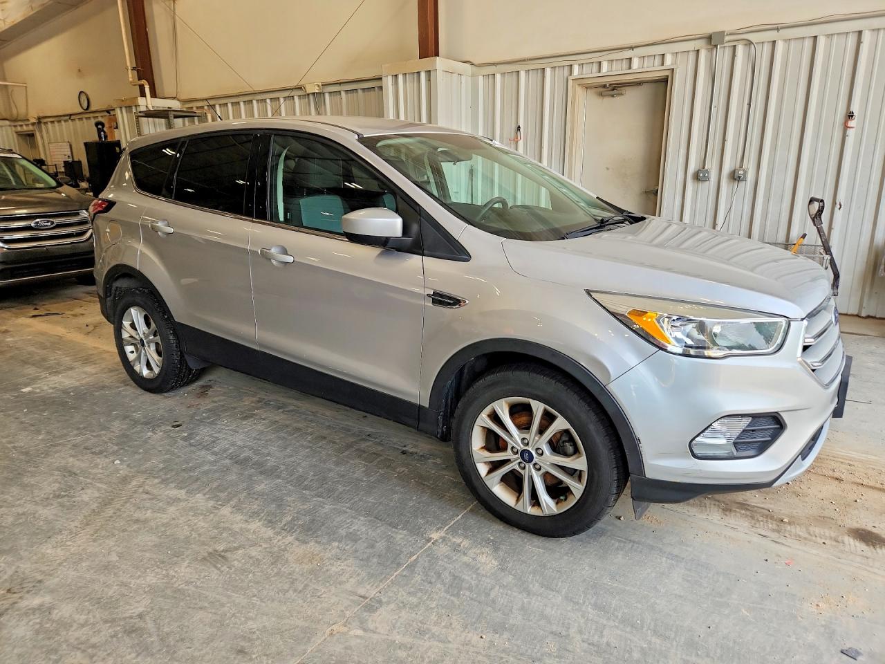 2017 FORD ESCAPE SE — снимка 4