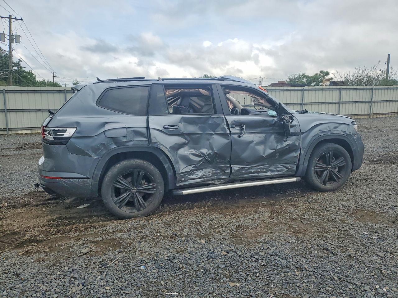 2022 VOLKSWAGEN ATLAS SEL R-LINE — снимка 3