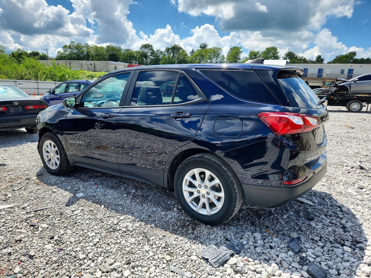 2020 CHEVROLET EQUINOX LS — снимка 2