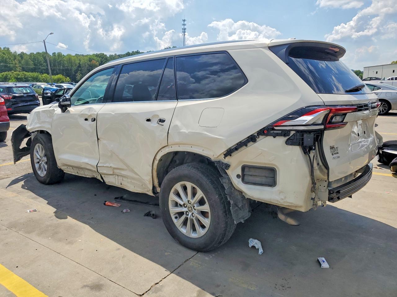 2024 TOYOTA GRAND HIGHLANDER XLE — снимка 2