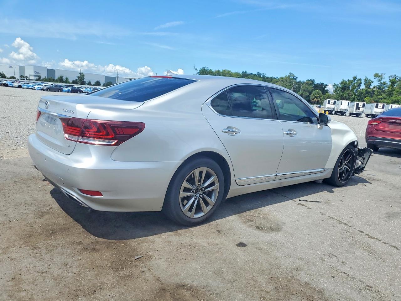 2013 LEXUS LS 460 — снимка 3
