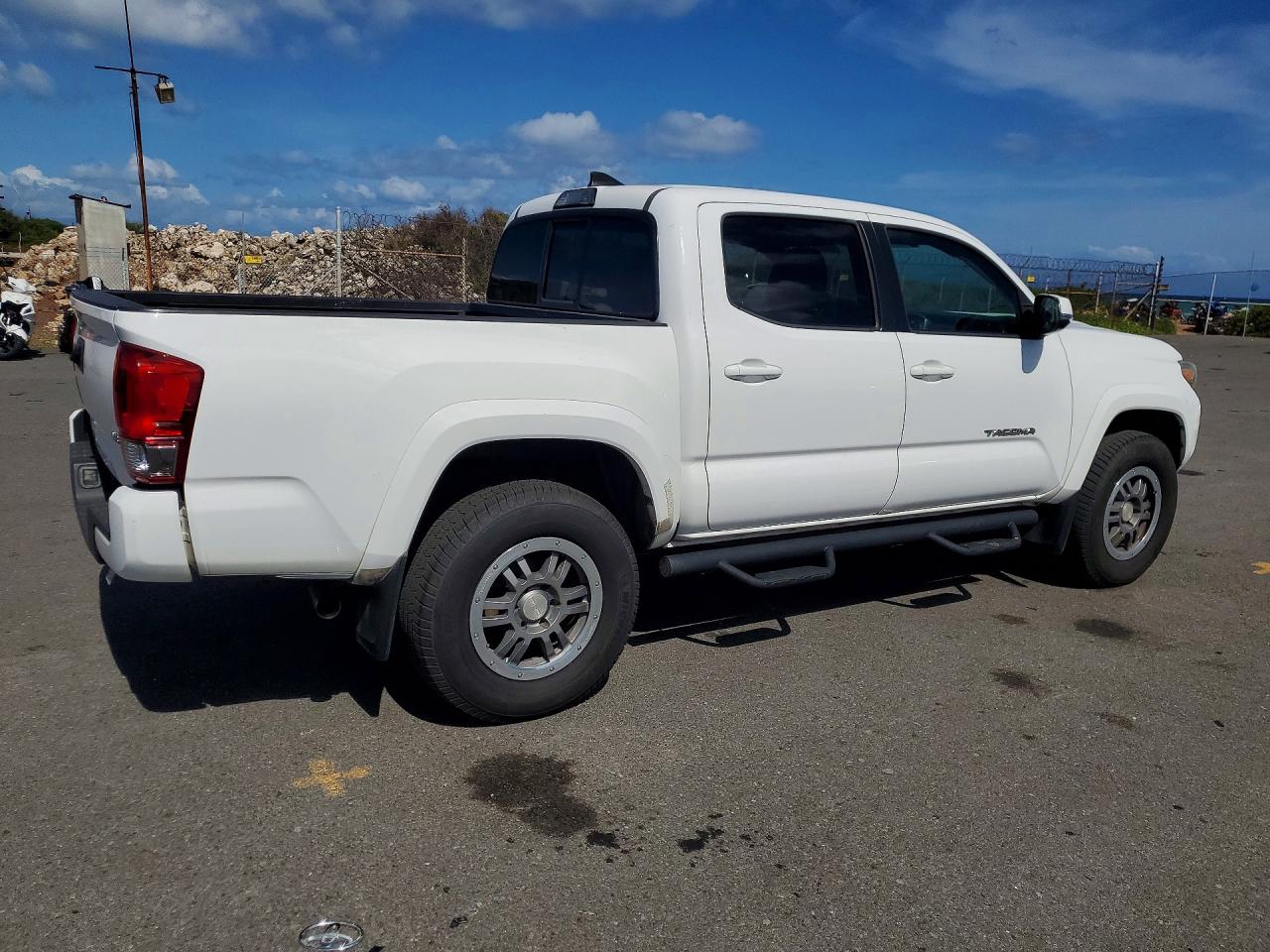 2016 TOYOTA TACOMA SR5 V6 — снимка 3