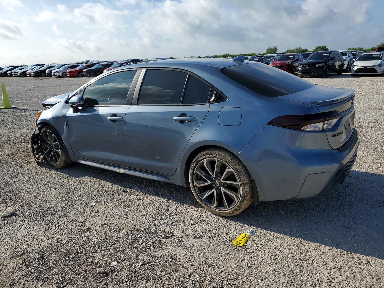 2022 TOYOTA COROLLA SE — снимка 2