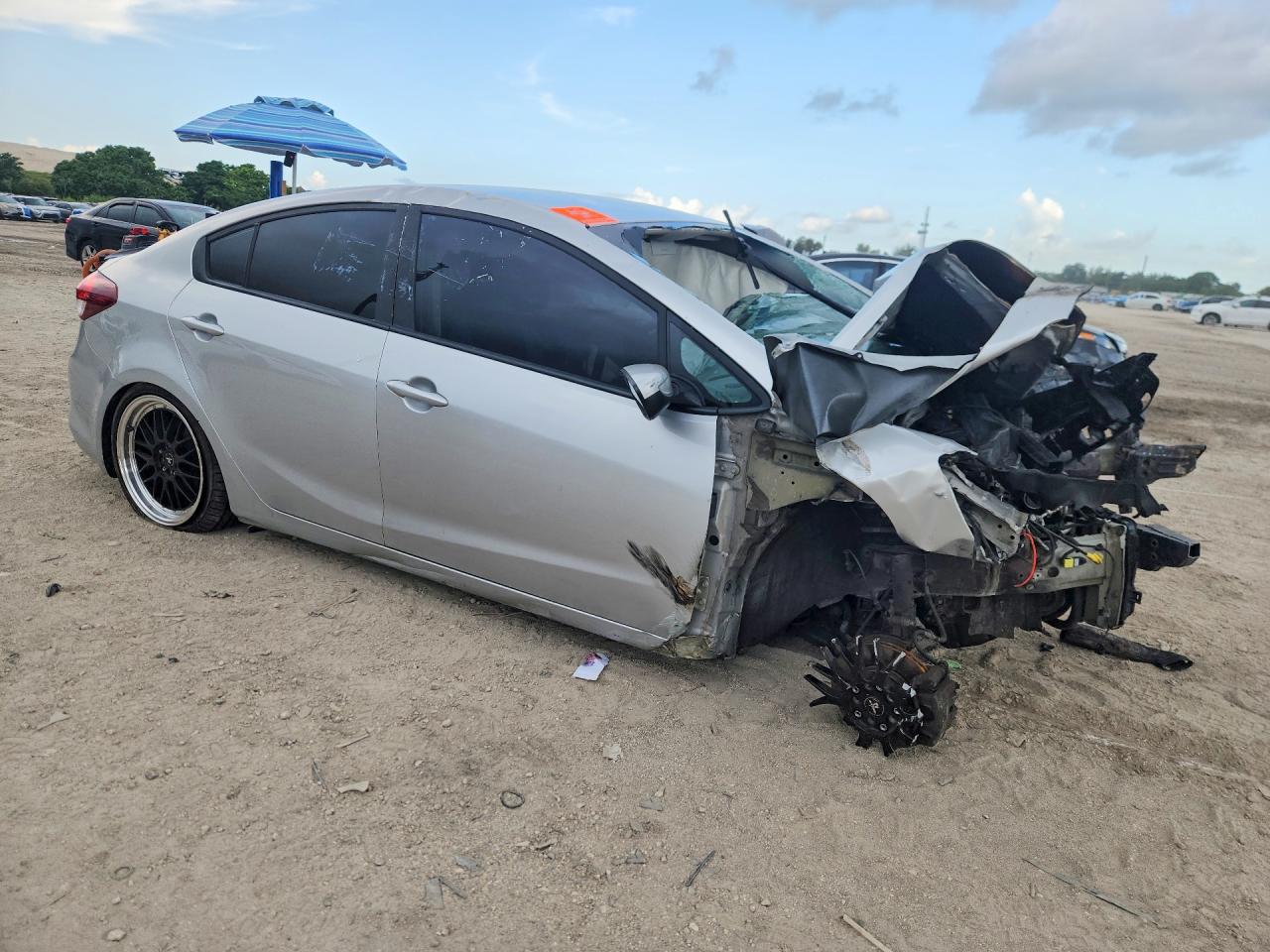 2017 KIA FORTE LX — снимка 4
