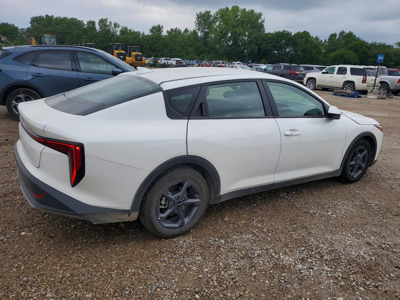 2026 KIA K4 LXS — снимка 3