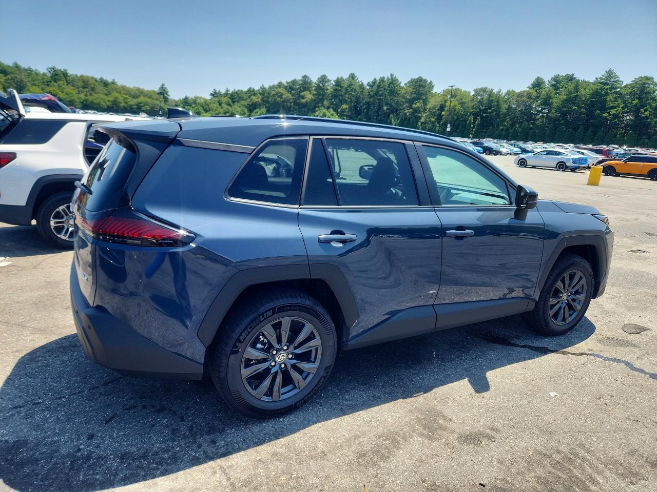 2026 TOYOTA RAV4 XLE PREMIUM — снимка 3