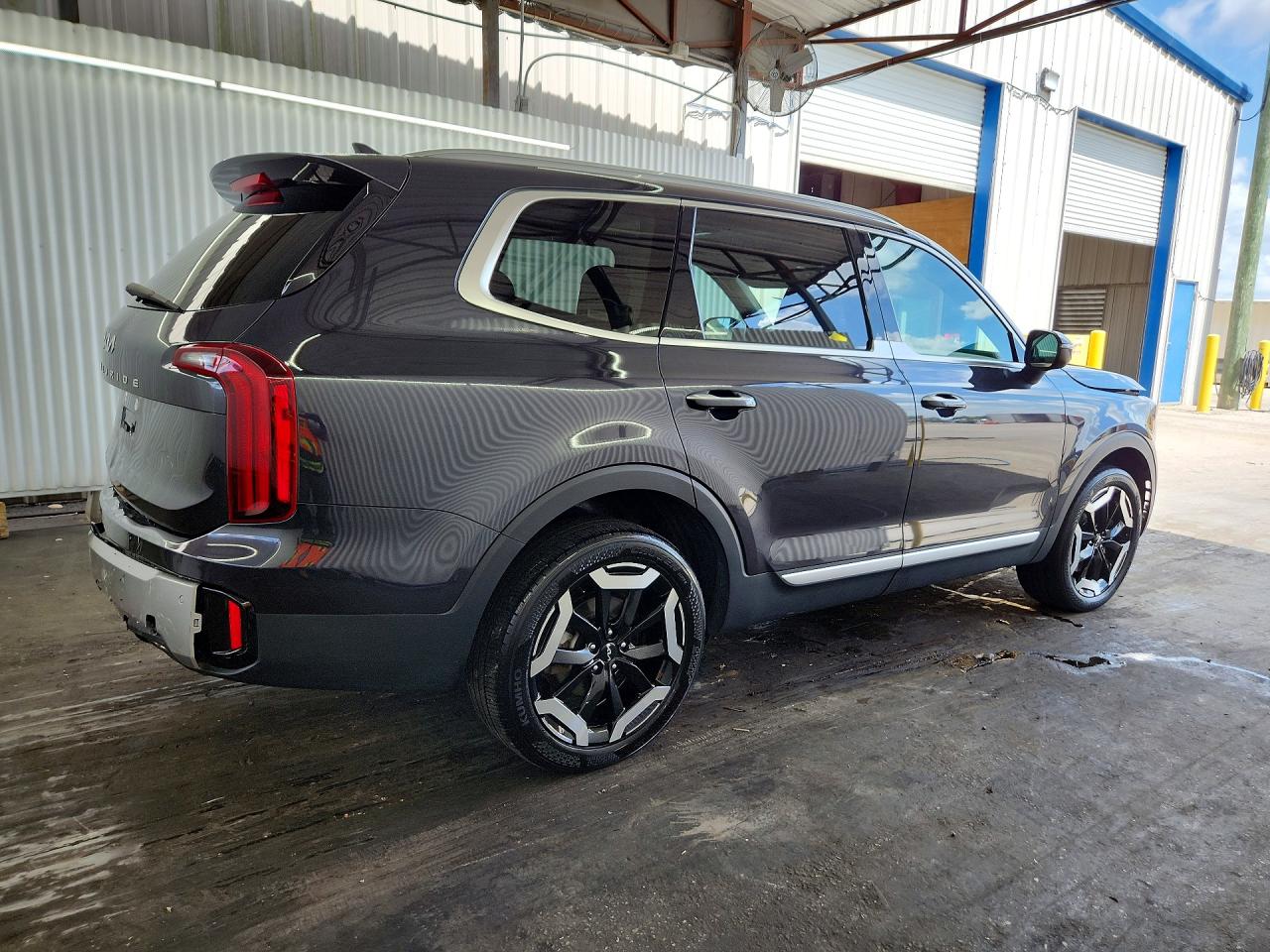2025 KIA TELLURIDE S — снимка 3