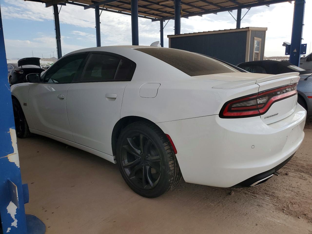 2016 DODGE CHARGER R/T — снимка 2