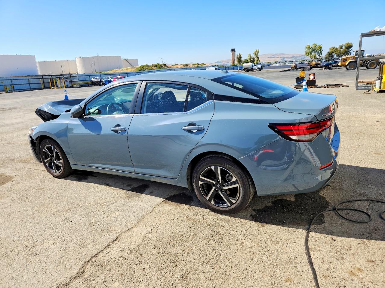 2024 NISSAN SENTRA SV — снимка 2