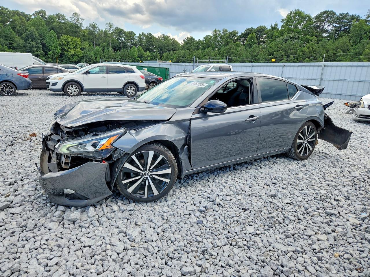 2019 NISSAN ALTIMA SR