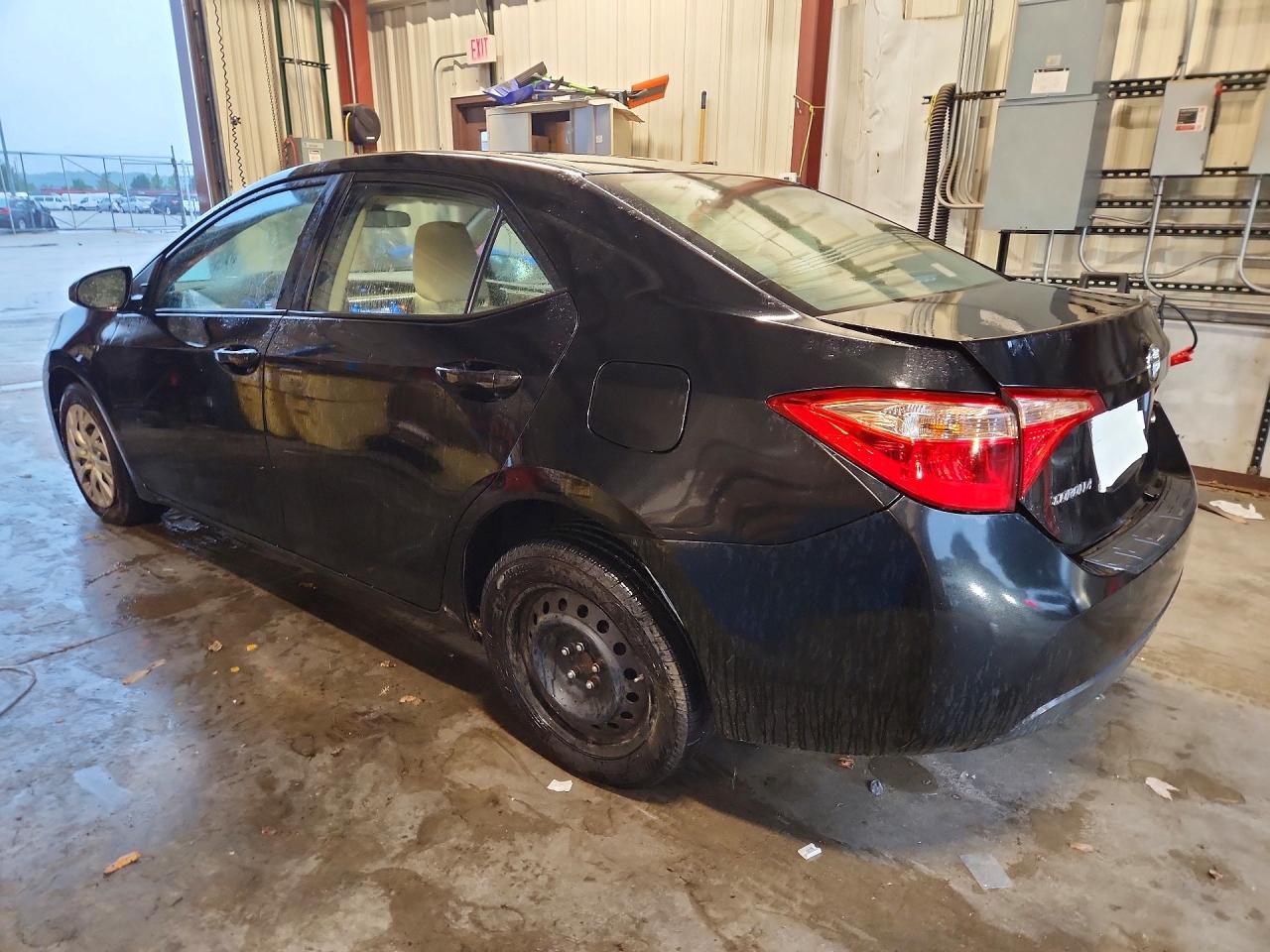 2017 TOYOTA COROLLA LE — снимка 2
