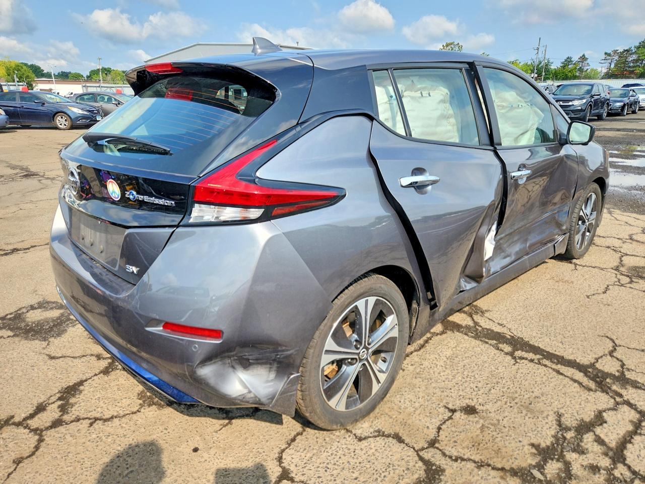 2020 NISSAN LEAF SV — снимка 3