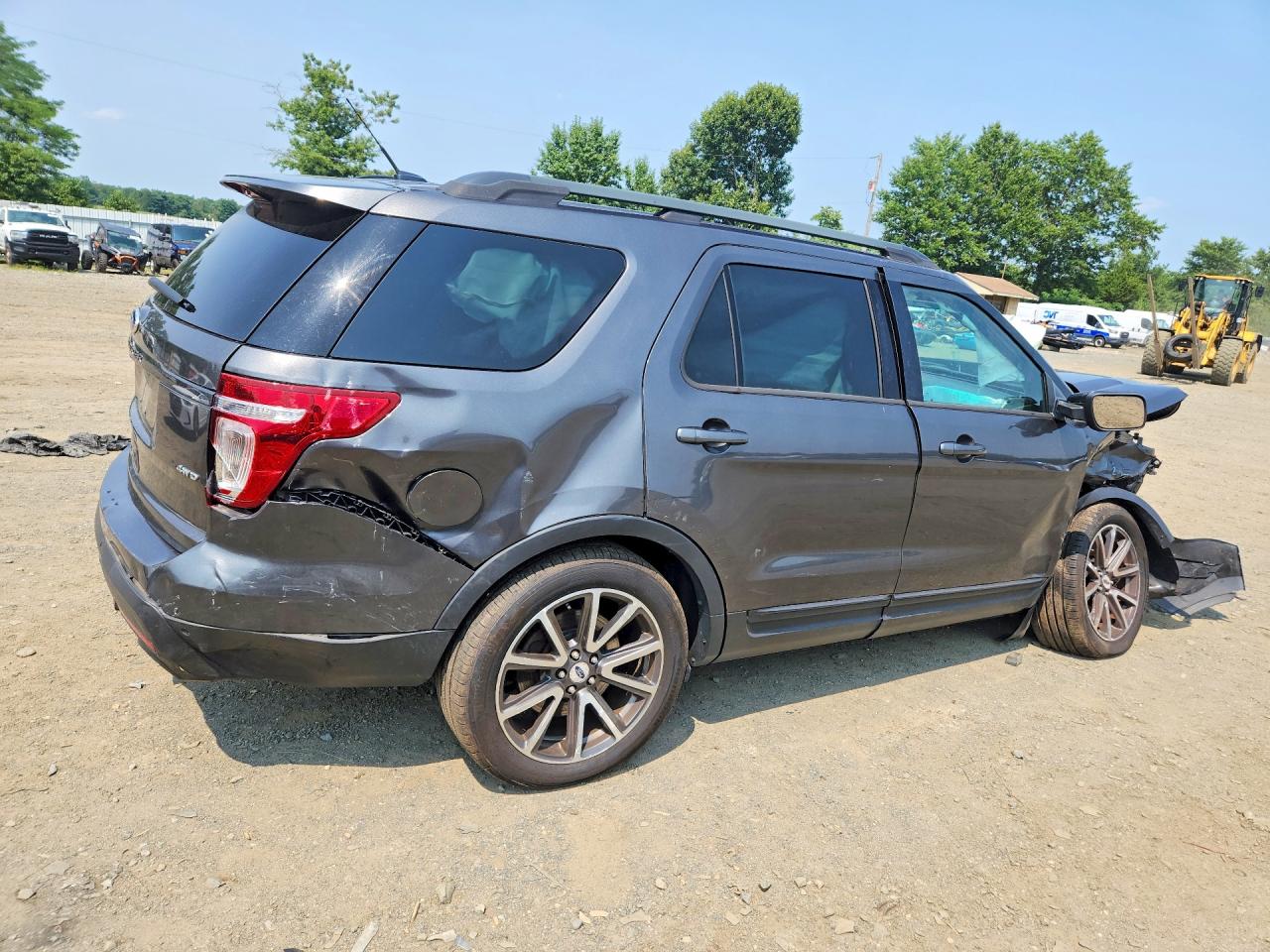 2015 FORD EXPLORER XLT — снимка 3