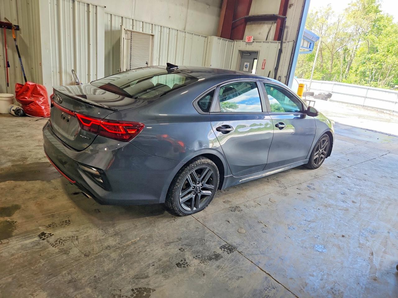 2021 KIA FORTE GT LINE — снимка 3