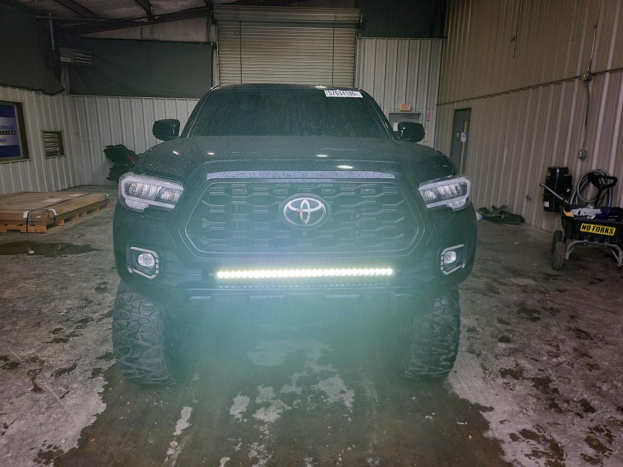 2020 TOYOTA TACOMA LIMITED — снимка 5