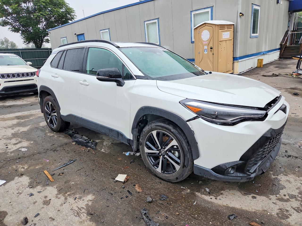 2025 TOYOTA COROLLA CROSS HYBRID XSE — снимка 4