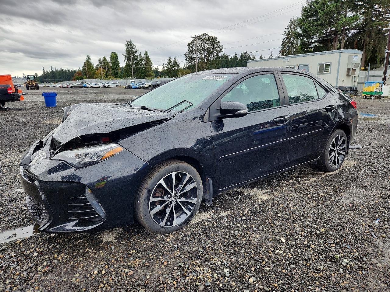 2017 TOYOTA COROLLA SE