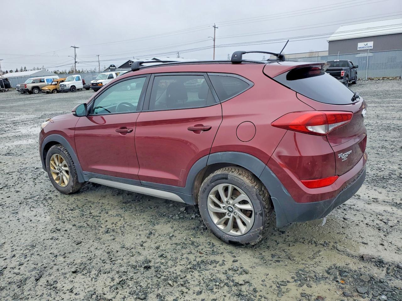 2017 HYUNDAI TUCSON SE — снимка 2