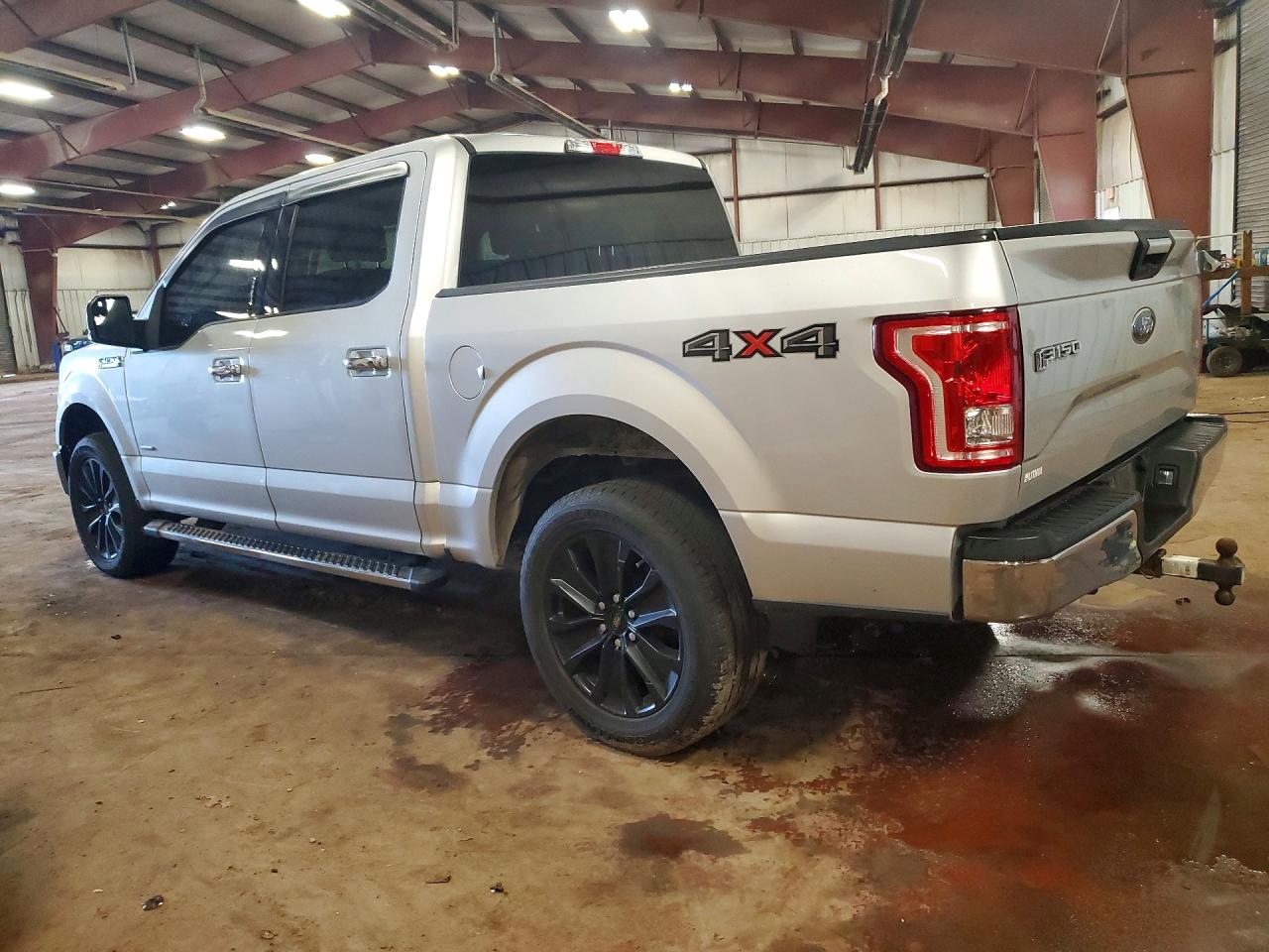2015 FORD F150 SUPERCREW — снимка 2