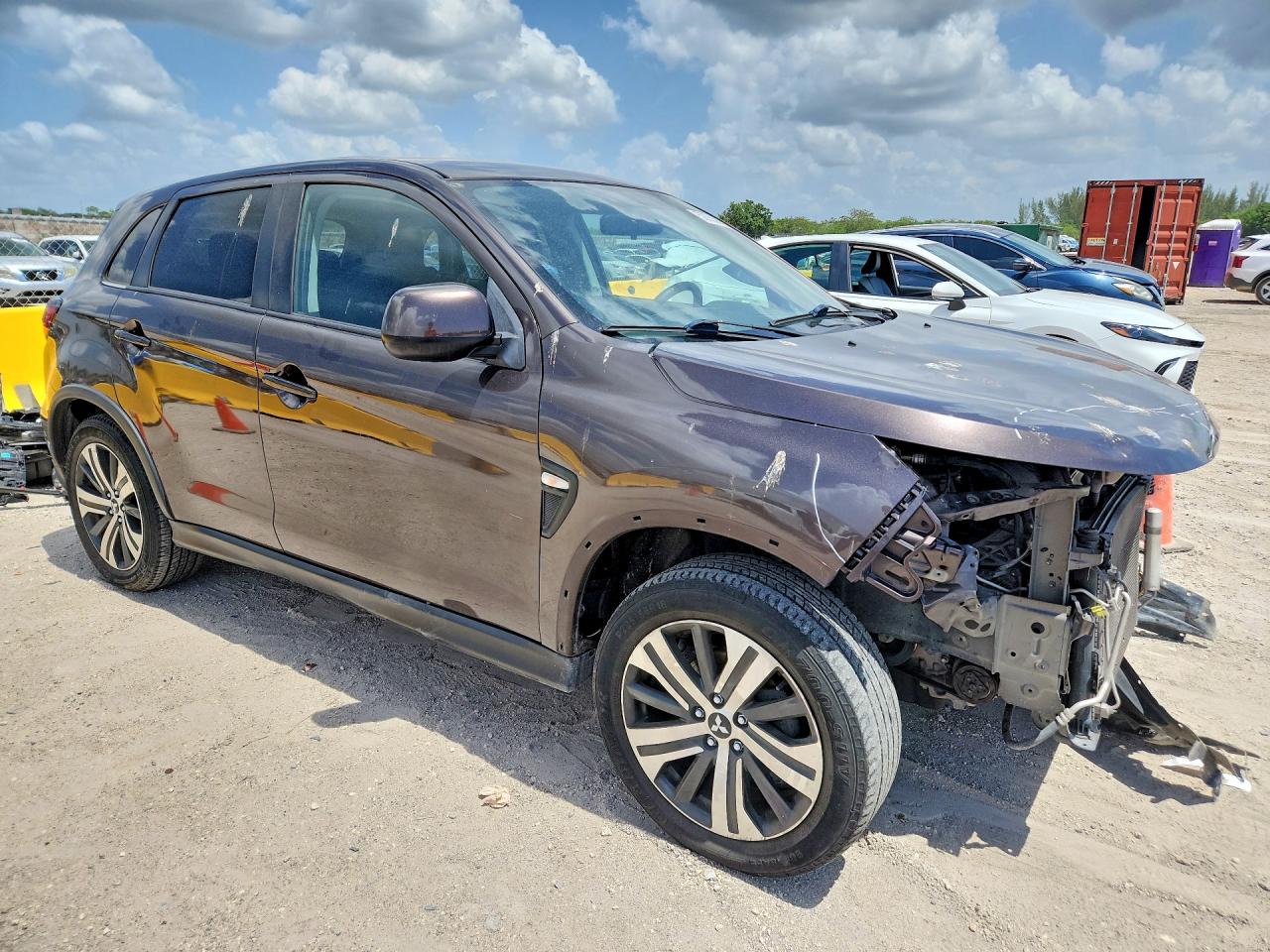 2020 MITSUBISHI OUTLANDER SPORT ES — снимка 4