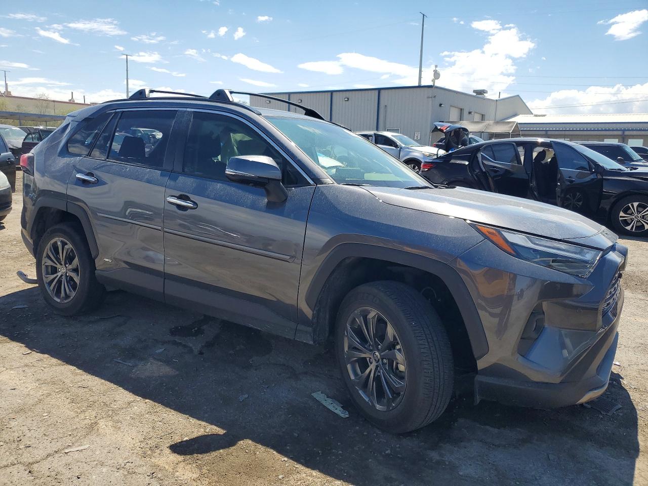 2023 TOYOTA RAV4 LIMITED — снимка 4