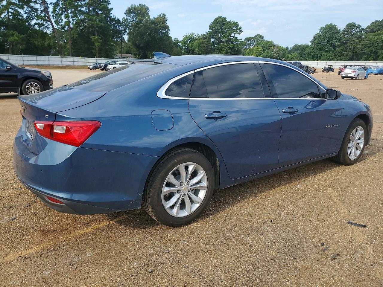 2024 CHEVROLET MALIBU LT — снимка 3