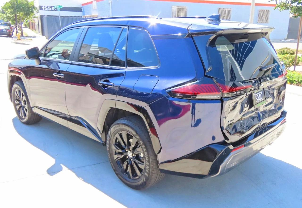 2026 TOYOTA RAV4 SE — снимка 4