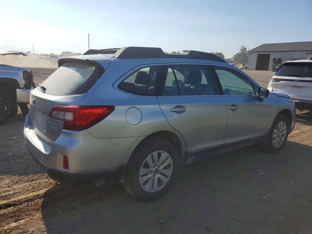 2017 SUBARU OUTBACK 2.5I — снимка 3