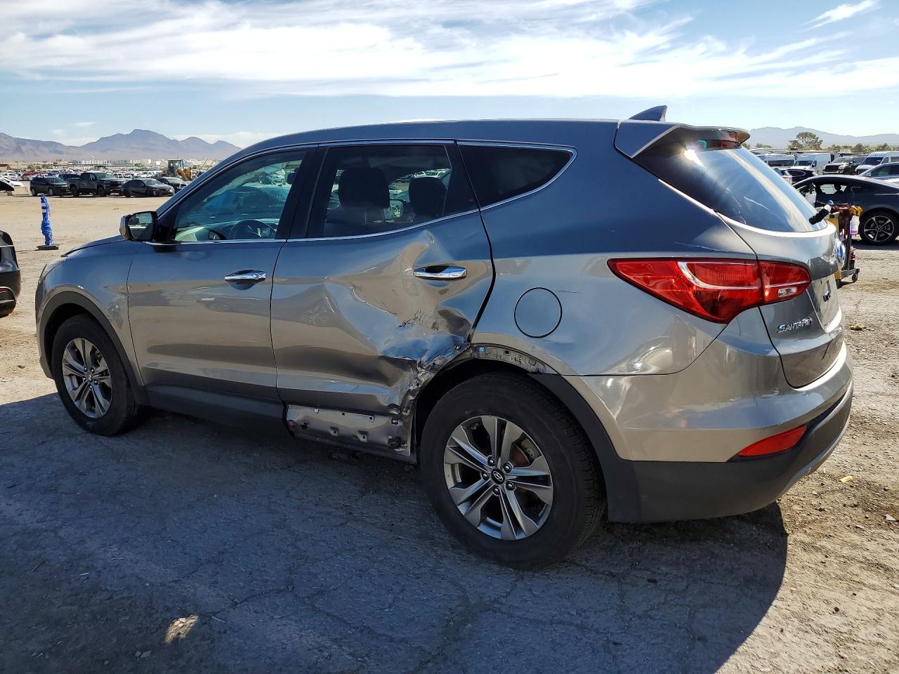 2016 HYUNDAI SANTA FE SPORT 2.4L — снимка 2
