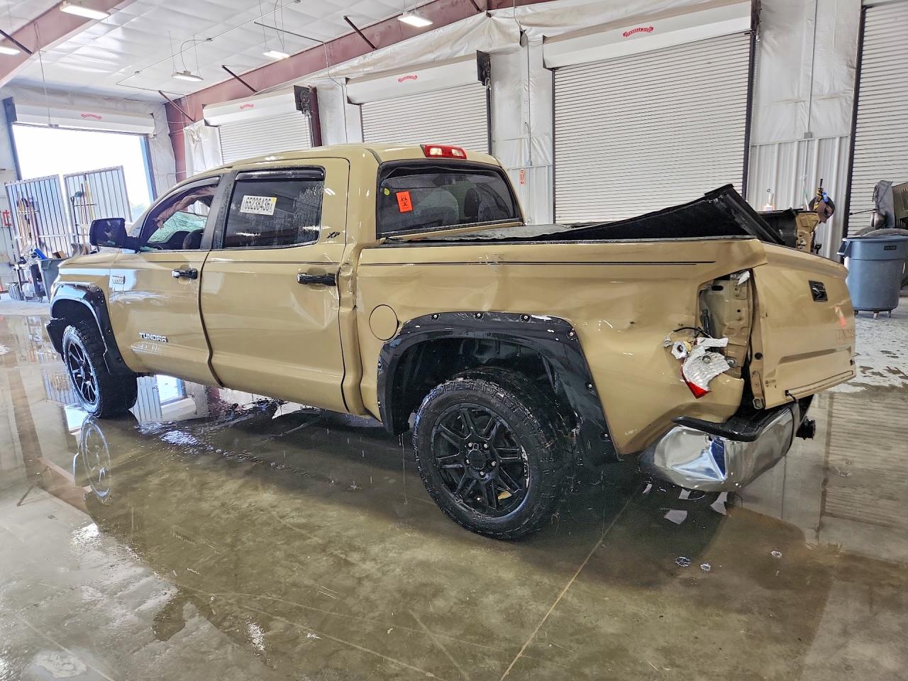 2019 TOYOTA TUNDRA CREWMAX SR5 — снимка 2