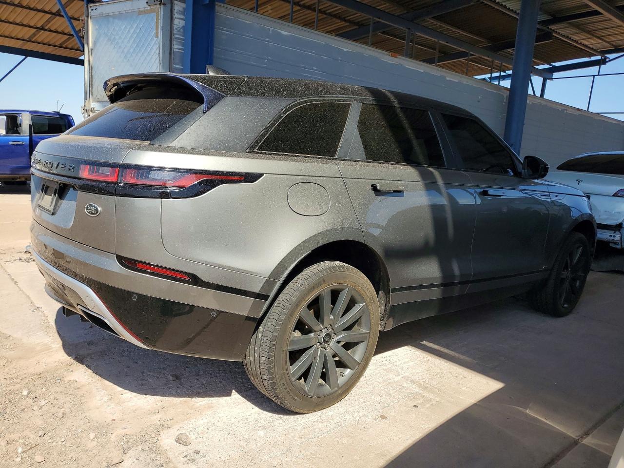 2018 LAND ROVER RANGE ROVER VELAR R-DYNAMIC SE — снимка 3