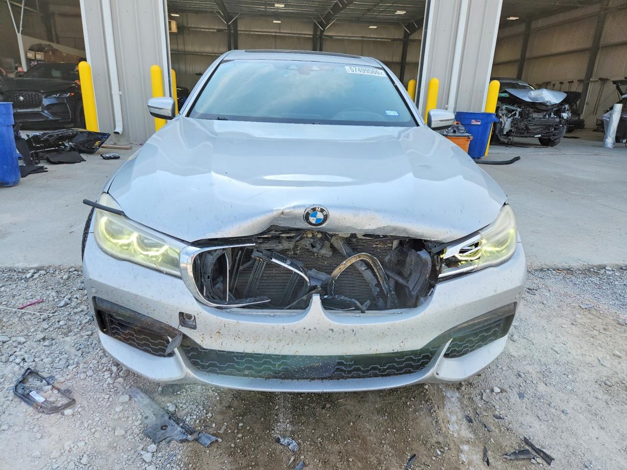 2017 BMW 750 I — снимка 5