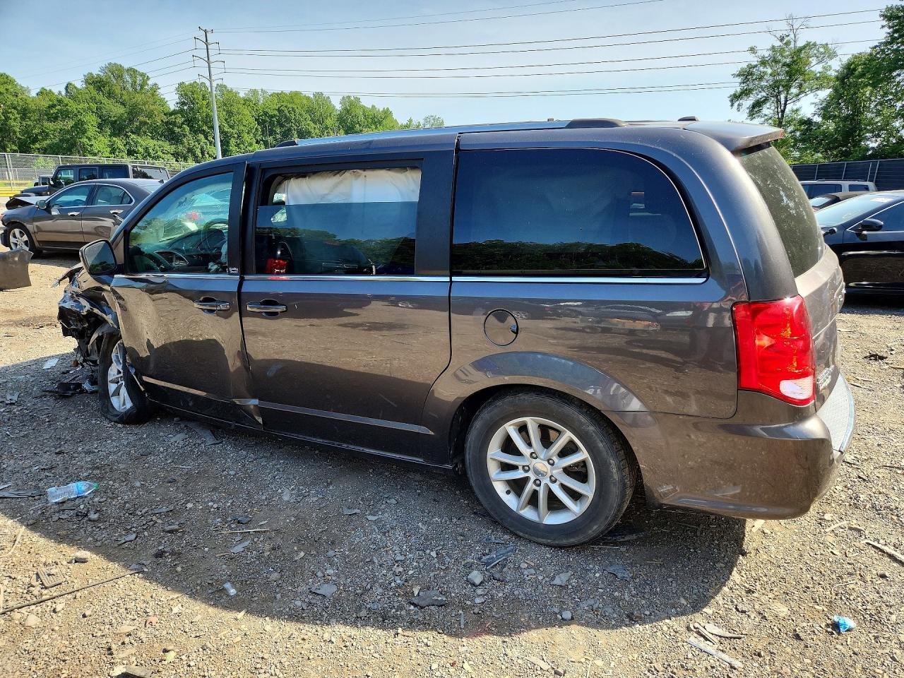 2019 DODGE GRAND CARAVAN SXT — снимка 2
