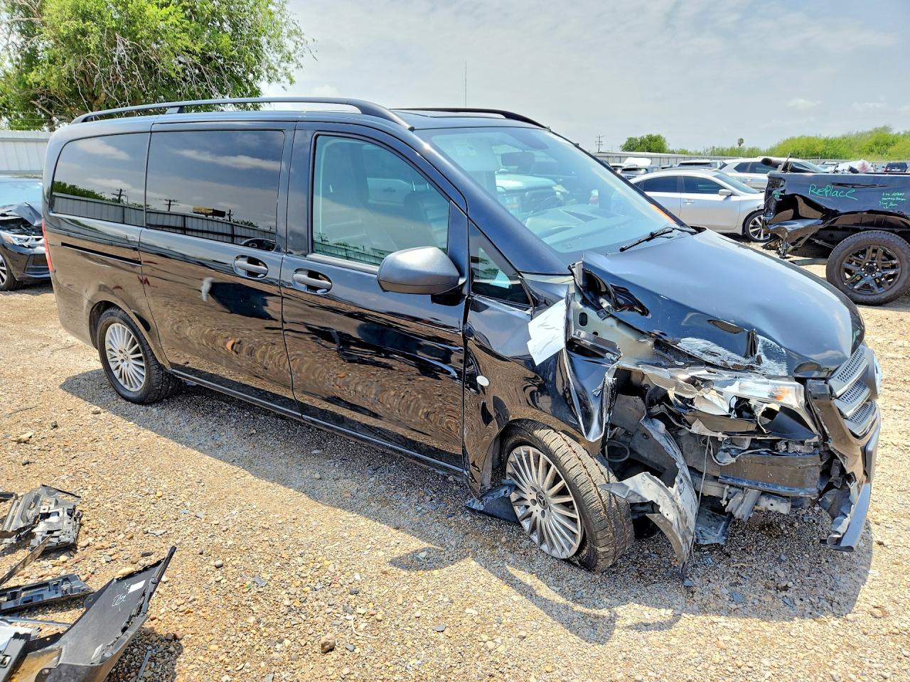 2018 MERCEDES-BENZ METRIS — снимка 4