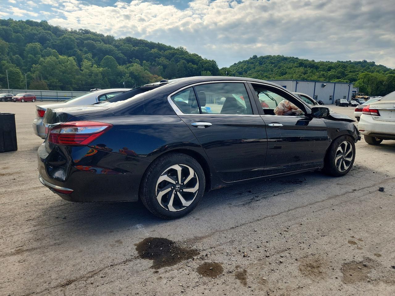 2016 HONDA ACCORD EX — снимка 3