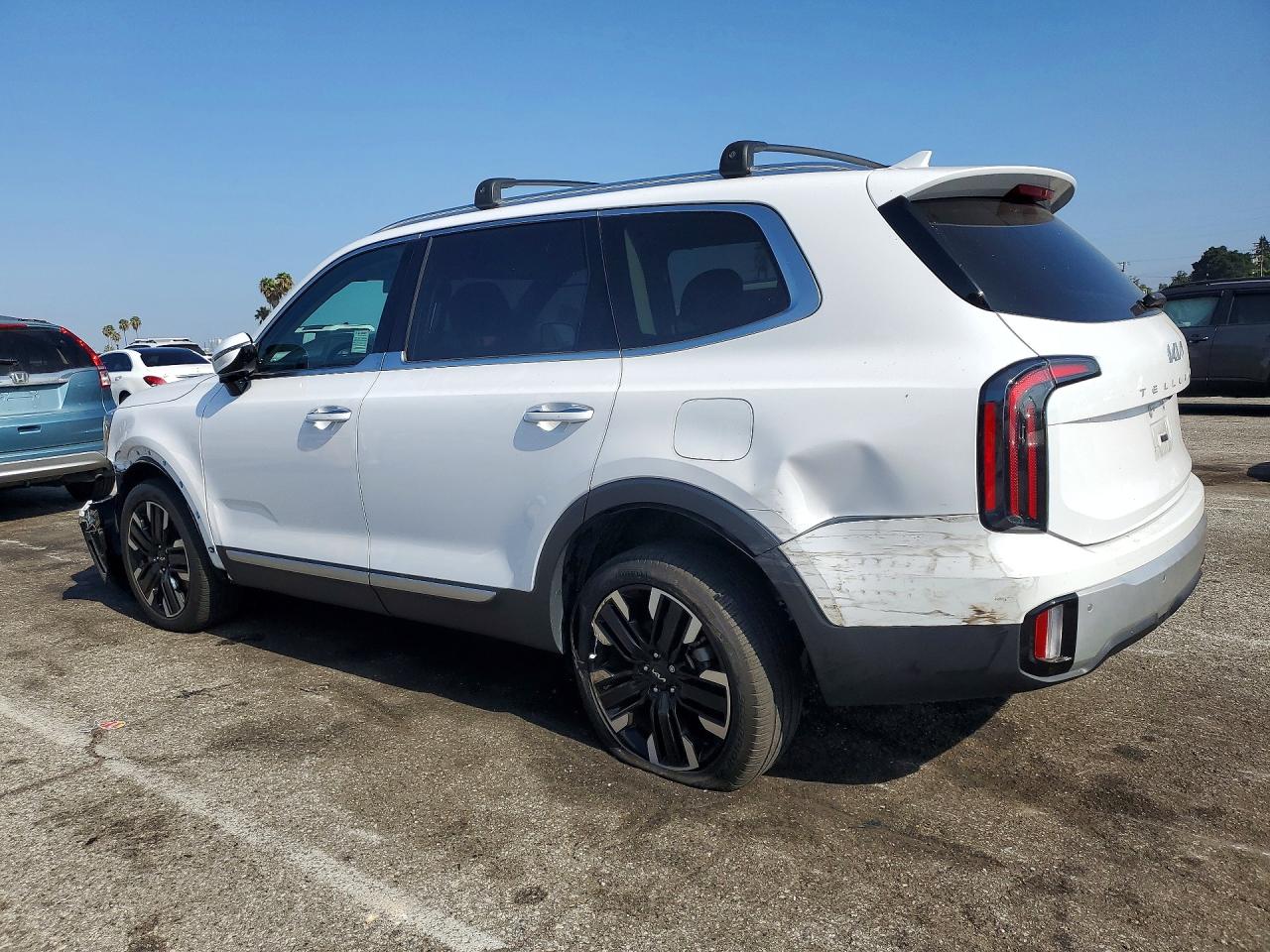 2024 KIA TELLURIDE SX — снимка 2