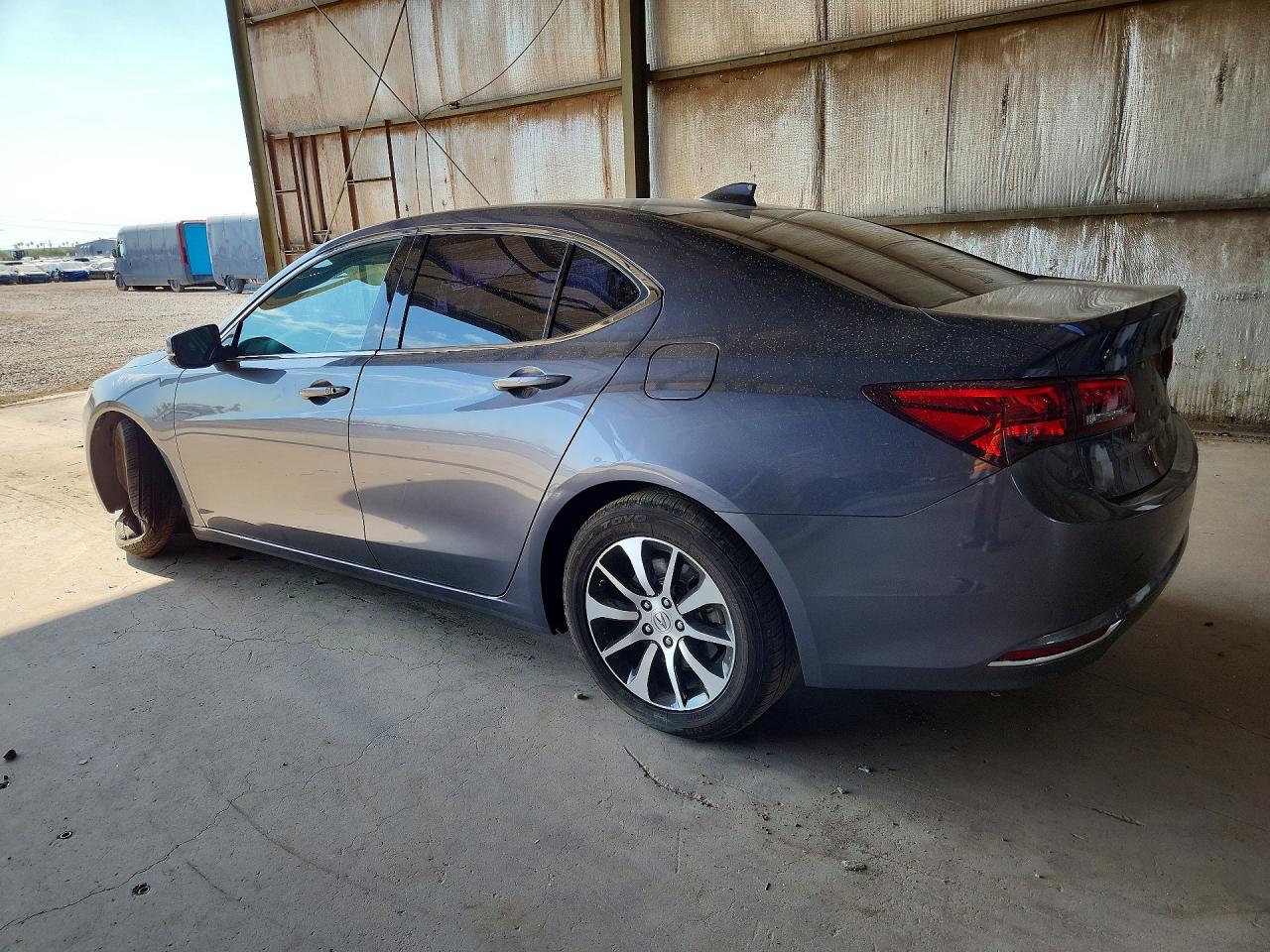 2017 ACURA TLX — снимка 2