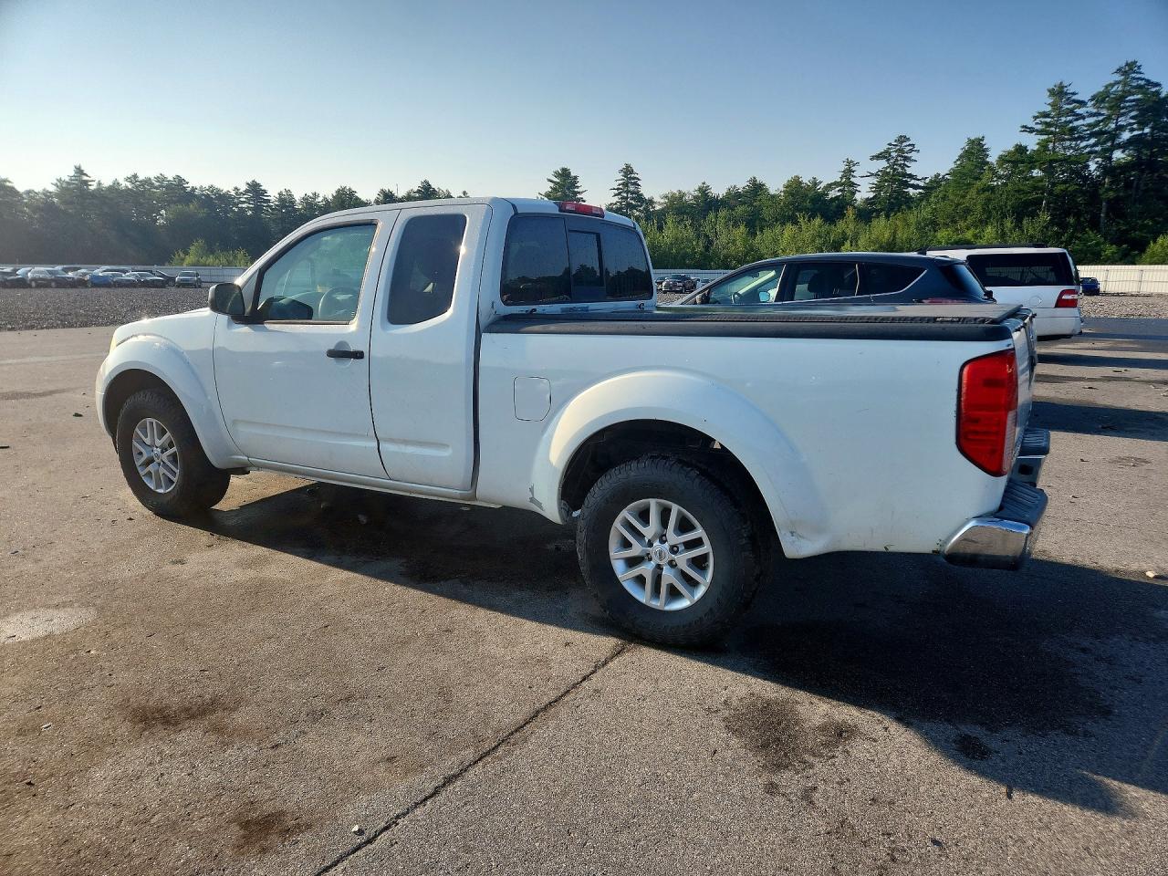 2017 NISSAN FRONTIER SV V6 — снимка 2
