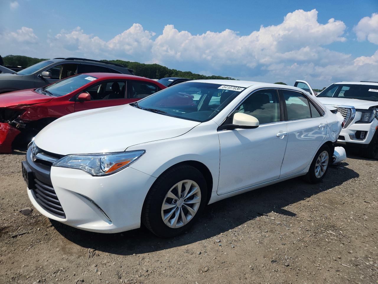 2016 TOYOTA CAMRY LE
