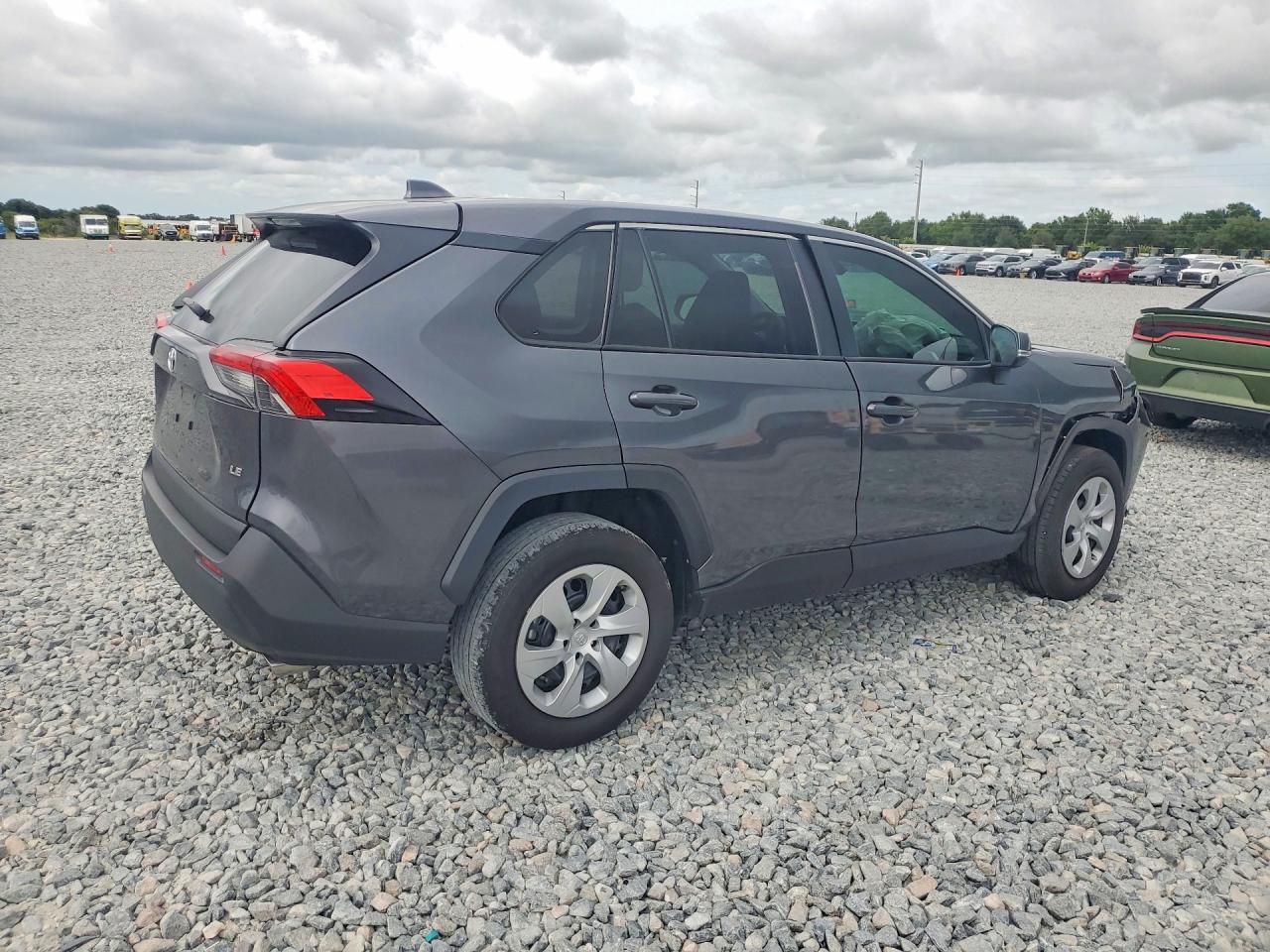 2025 TOYOTA RAV4 LE — снимка 3