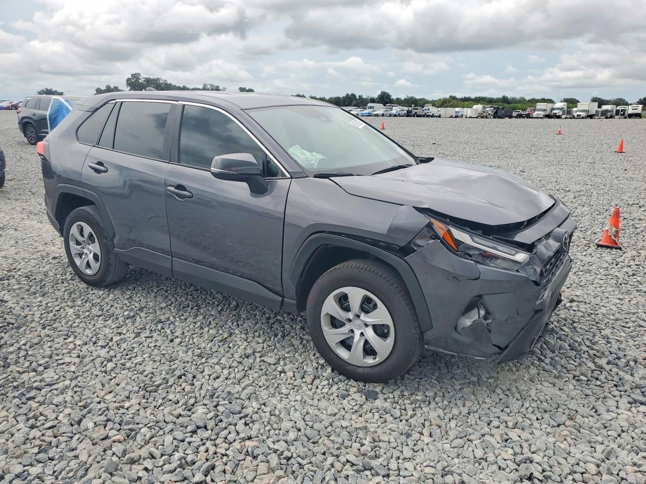 2025 TOYOTA RAV4 LE — снимка 4