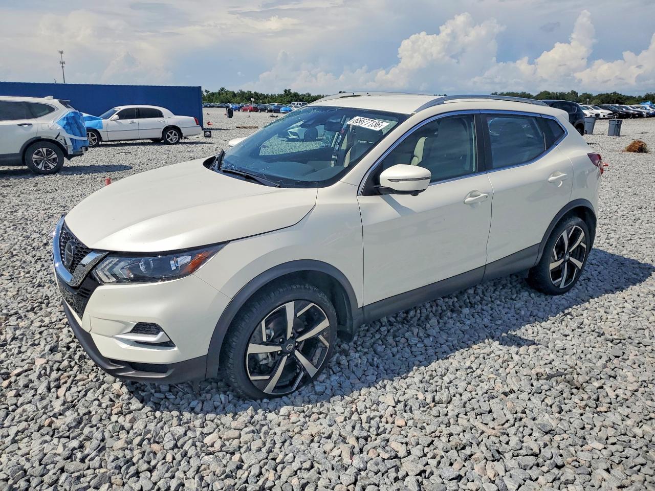 2022 NISSAN ROGUE SPORT SL