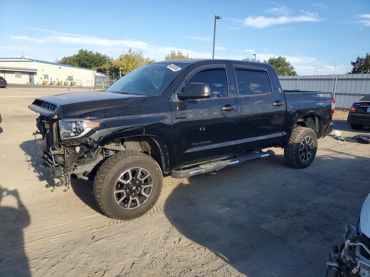 2019 TOYOTA TUNDRA SR5