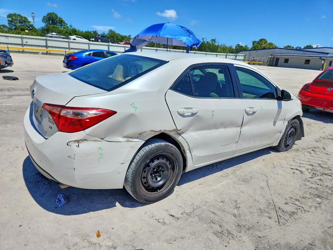 2017 TOYOTA COROLLA LE — снимка 3