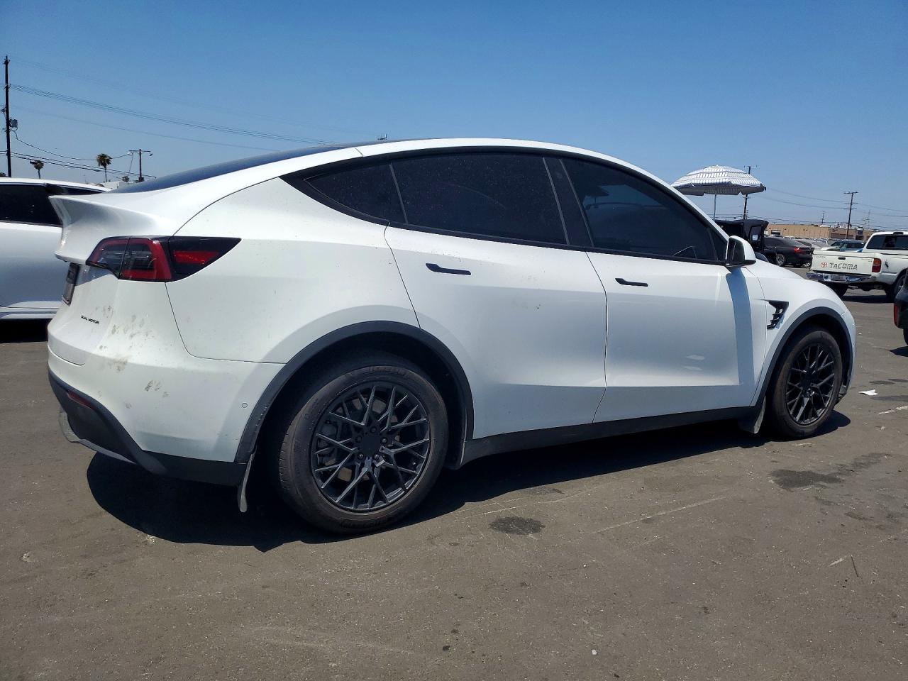 2021 TESLA MODEL Y — снимка 3